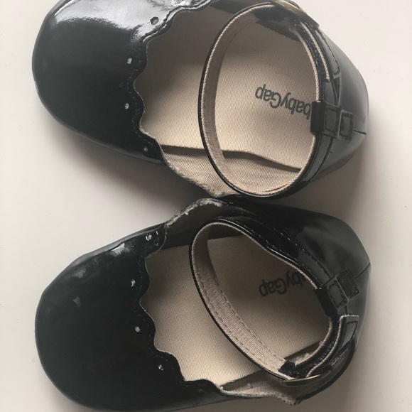 Baby girl shoes all for $55 - Picture 8 of 8